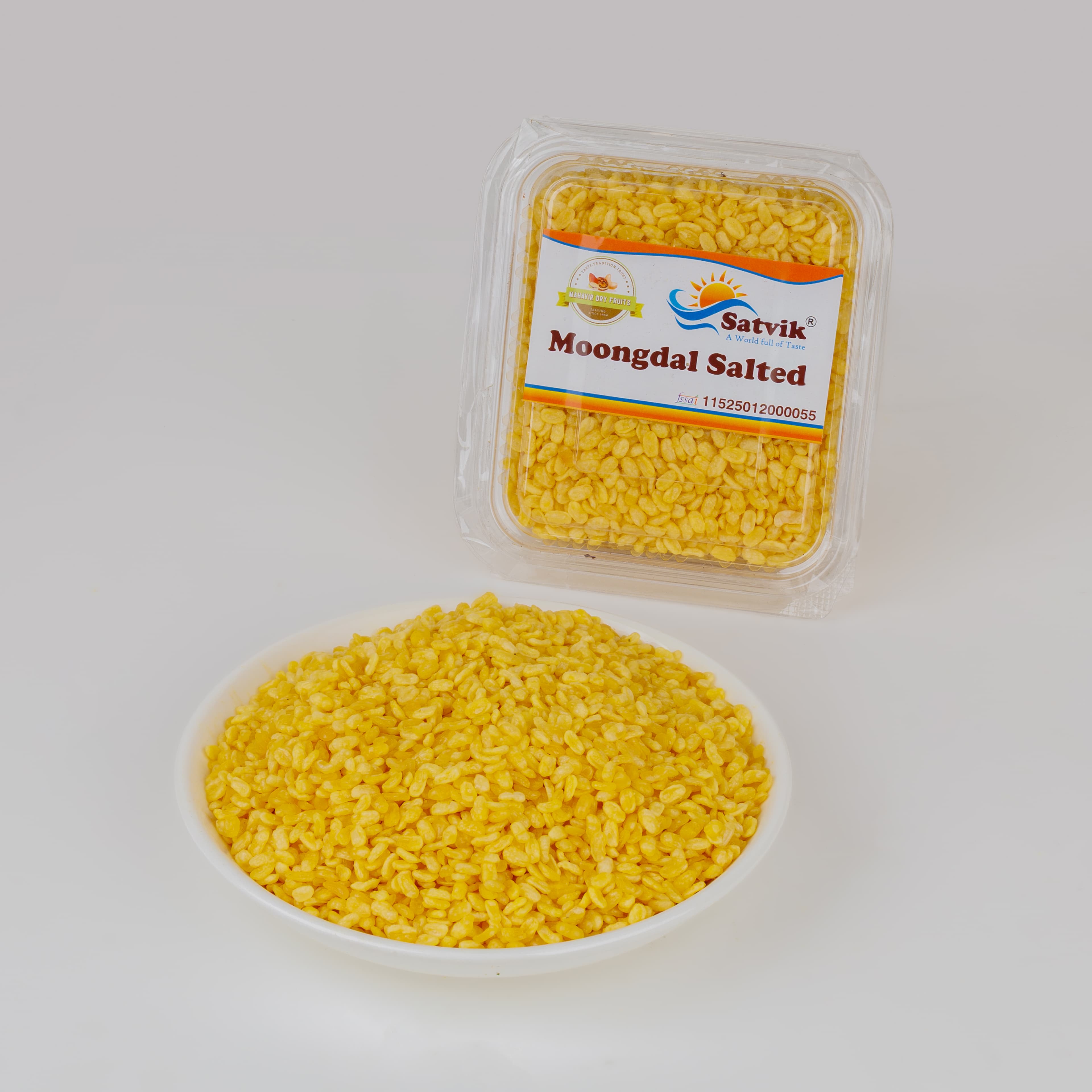 Moongdal Salted 200 Gms image